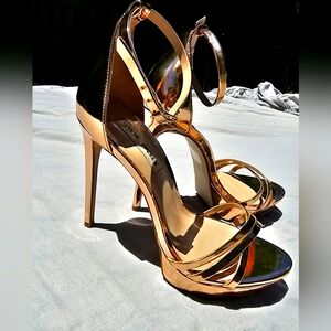 Steve Madden Casandra Pump